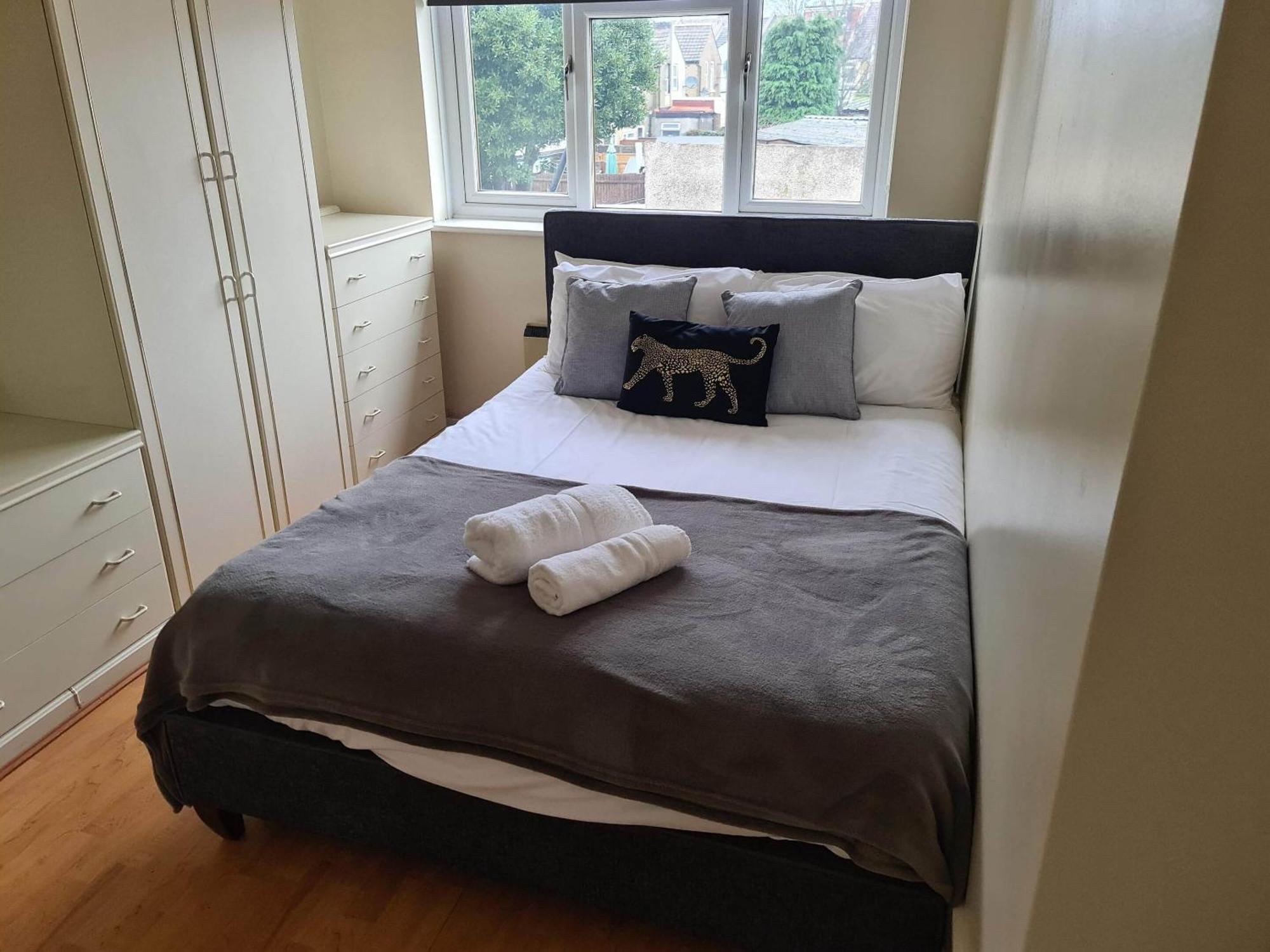 Sav Apartments Watford Watford  Room photo